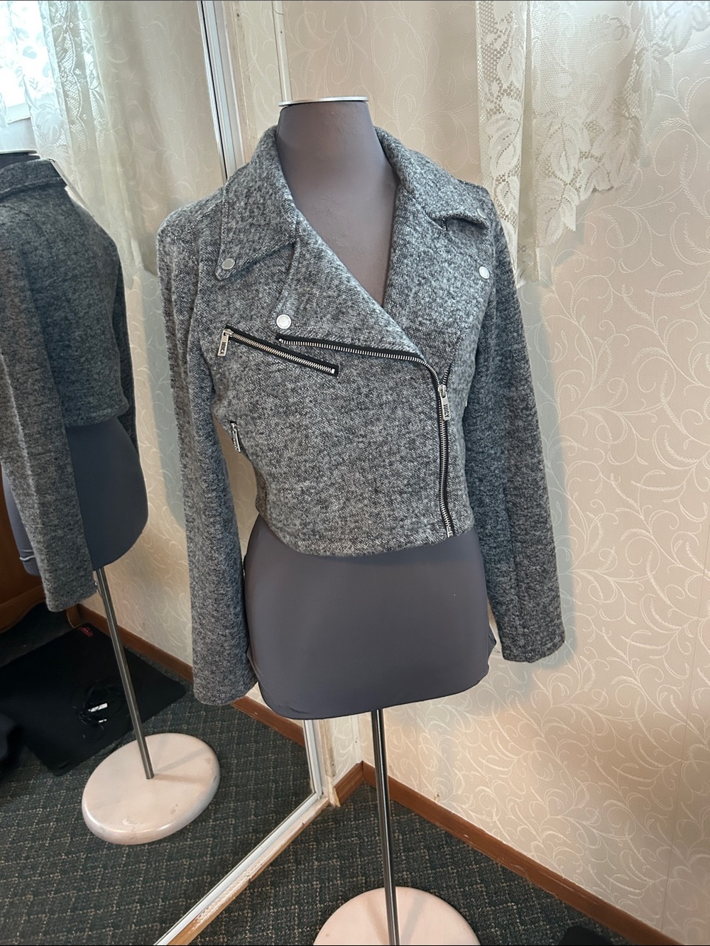 Women's Cropped Grey Wool-Blend juicy couture Moto Jacket size Med